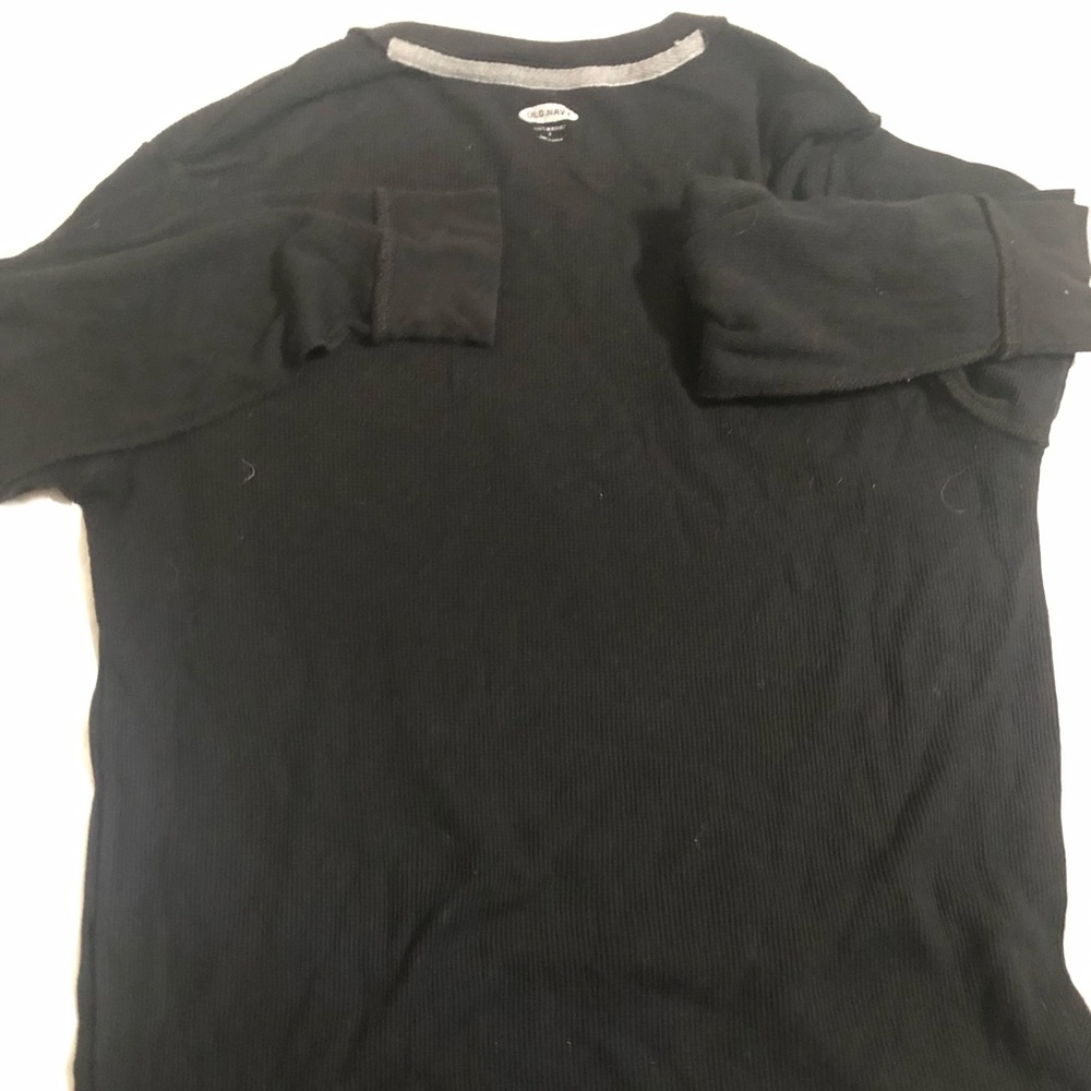 Light long sleeve black